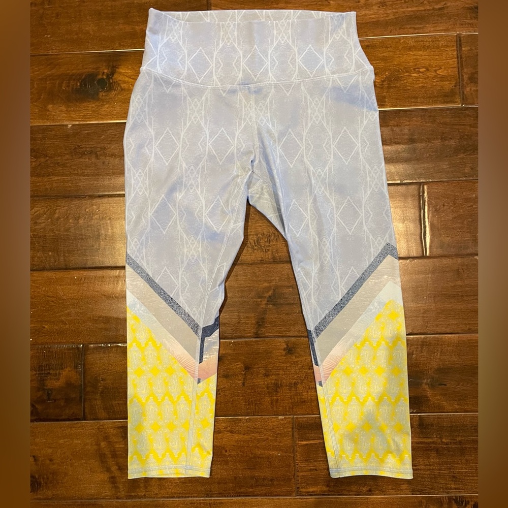 Alo Leggings